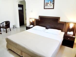 Dolphin Hotel Maszkat Kültér fotó