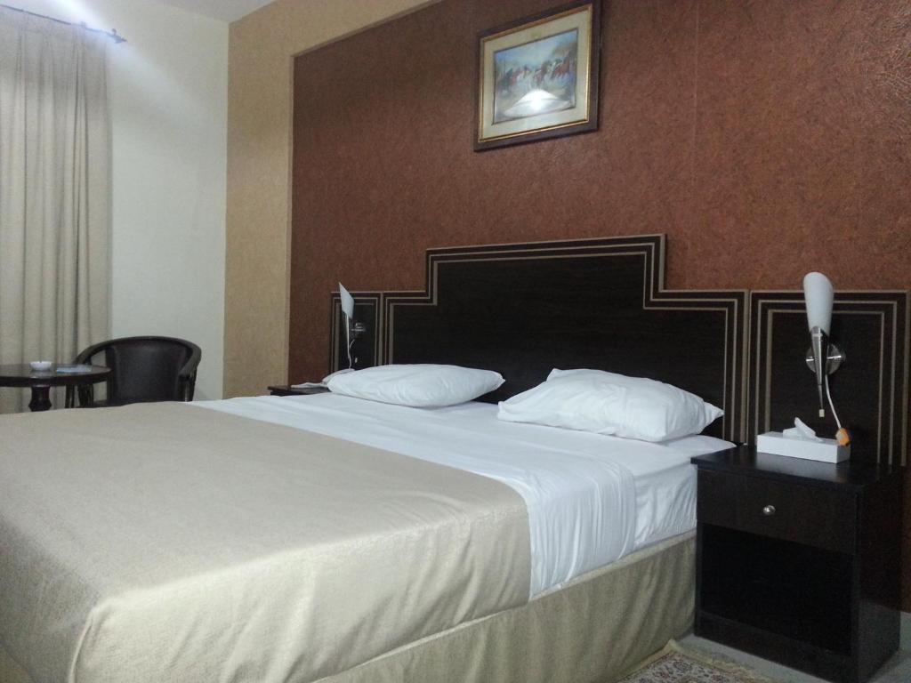 Dolphin Hotel Maszkat Kültér fotó