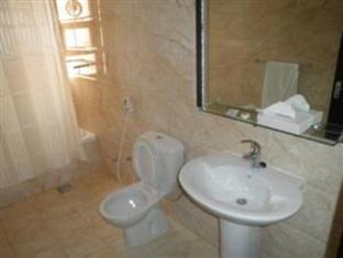 Dolphin Hotel Maszkat Kültér fotó